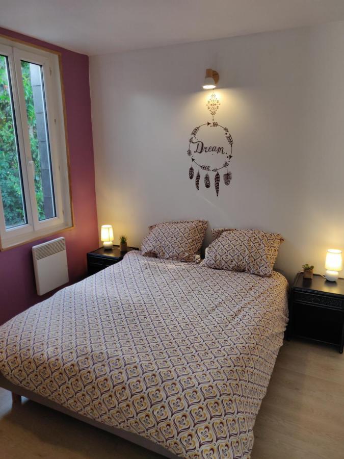 Gîte de la Vallée Genneville Extérieur photo