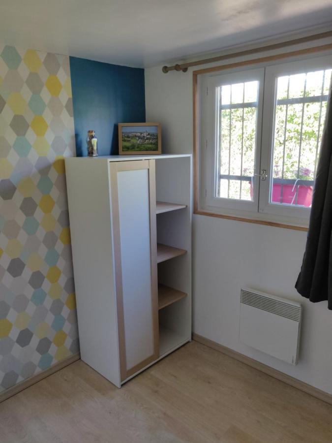 Gîte de la Vallée Genneville Extérieur photo